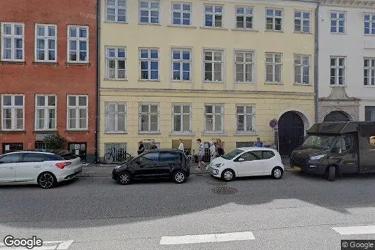 Lejligheder til salg i København K - Foto fra Google Street View